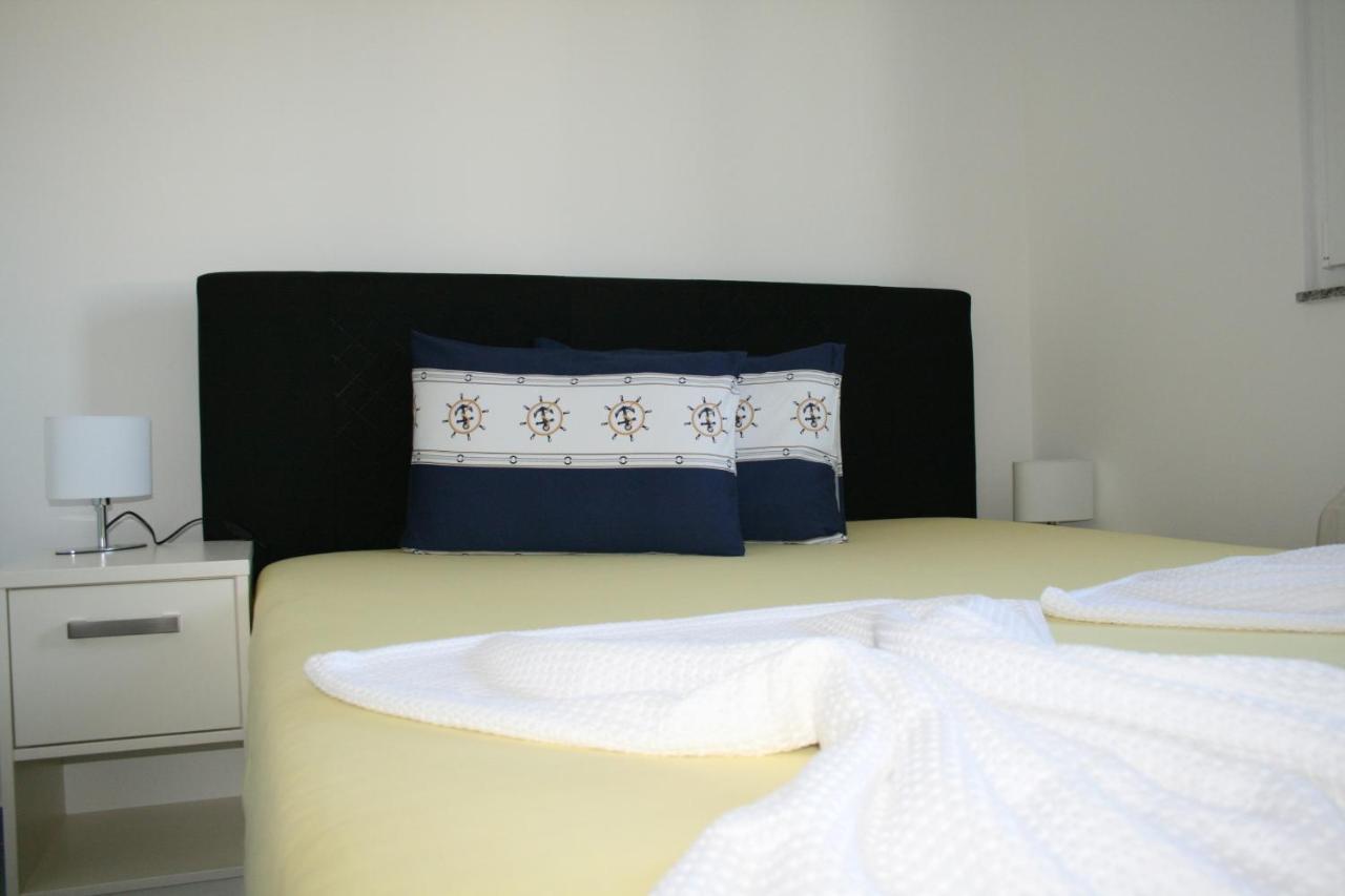 White Anchor Apartment Vodice Exterior photo